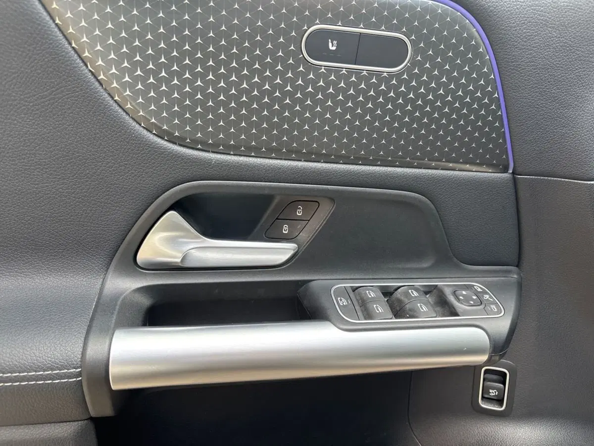 Mercedes-Benz GLA SUV usata a Pescara (12)