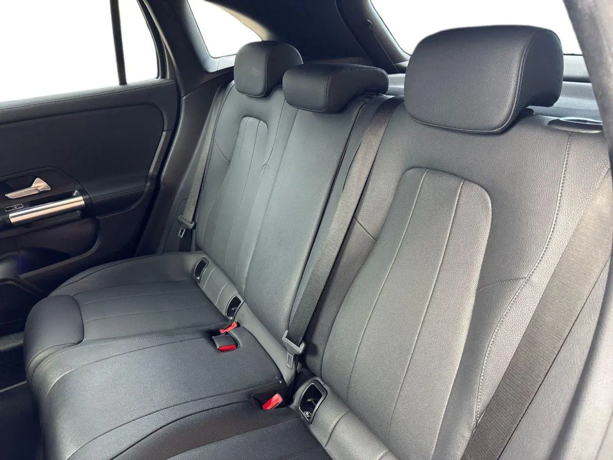 Mercedes-Benz GLA SUV usata a Pescara (13)