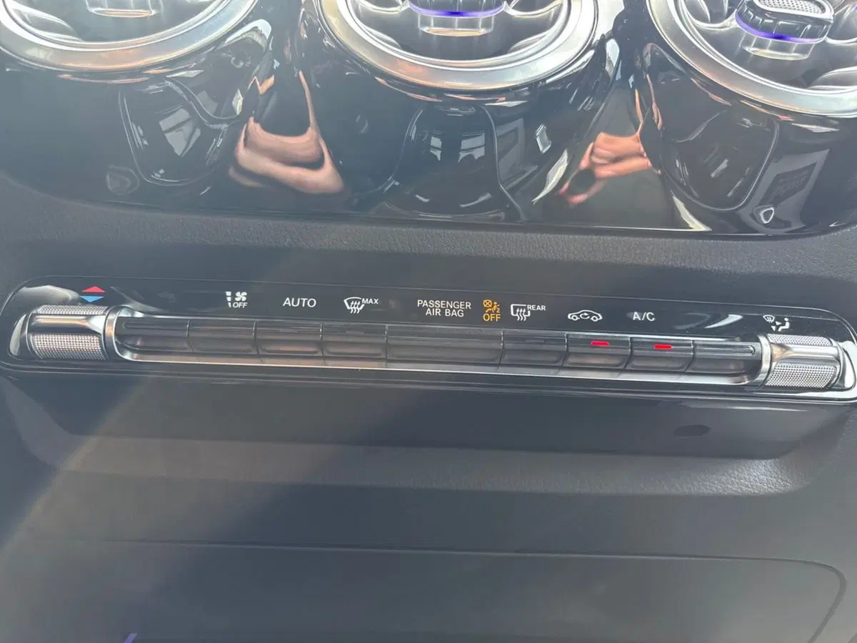 Mercedes-Benz GLA SUV usata a Pescara (14)