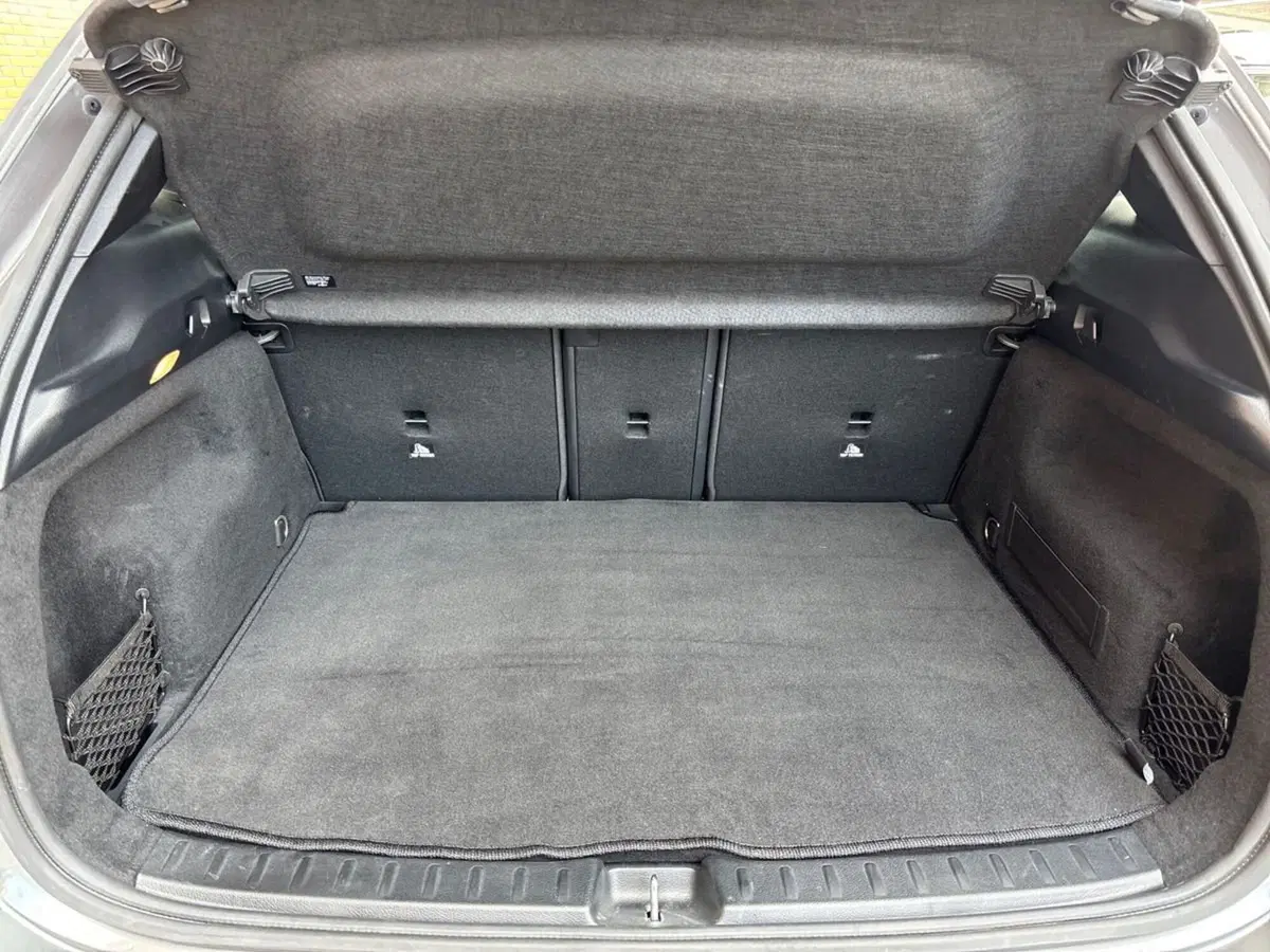 Mercedes-Benz GLA SUV usata a Pescara (7)