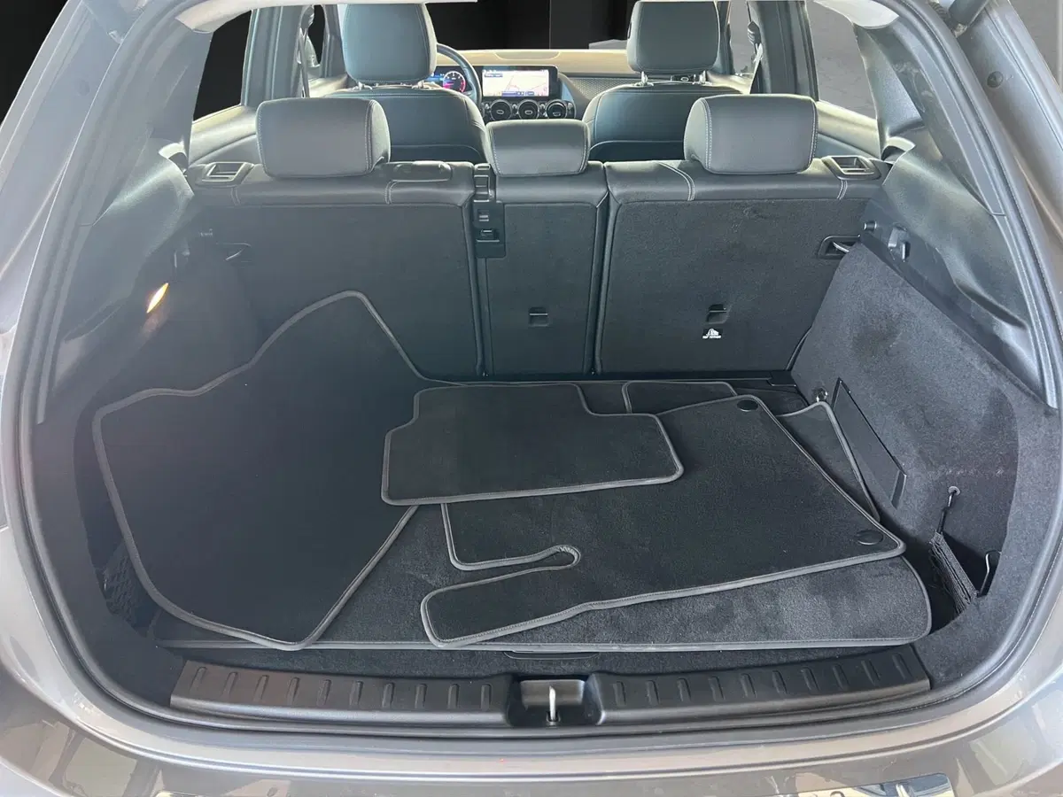 Mercedes-Benz GLA SUV usata a Cosenza (20)