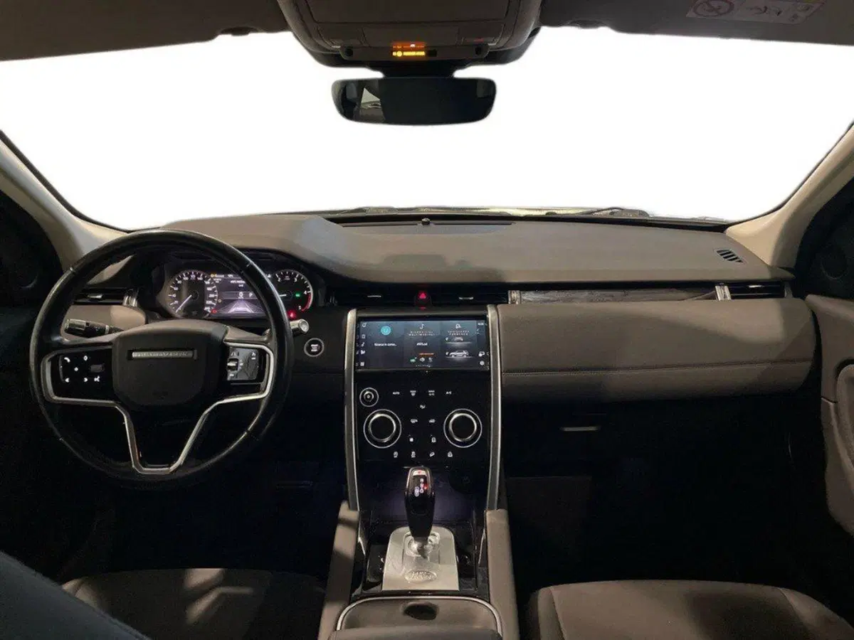 Land Rover Discovery Sport usata a Macerata (10)