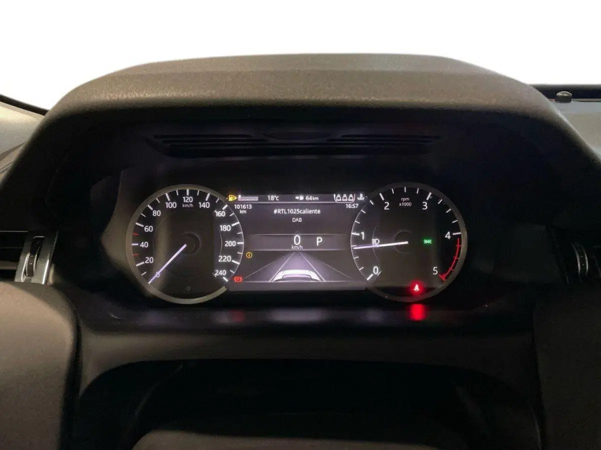 Land Rover Discovery Sport usata a Macerata (9)