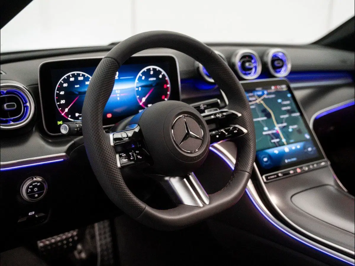 Mercedes-Benz Classe C Station Wagon nuova a Macerata (14)