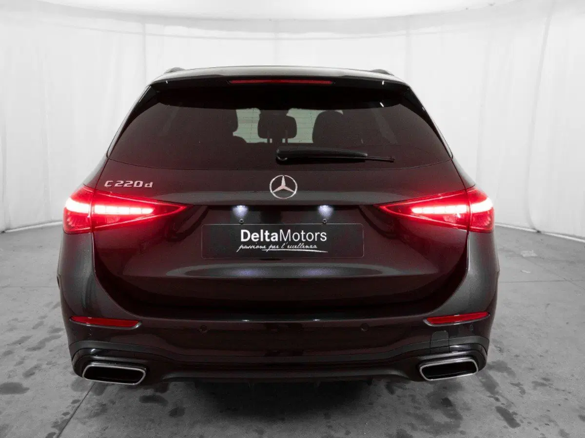 Mercedes-Benz Classe C Station Wagon nuova a Macerata (3)
