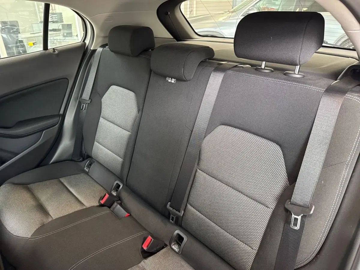Mercedes-Benz GLA SUV usata a Ancona (13)