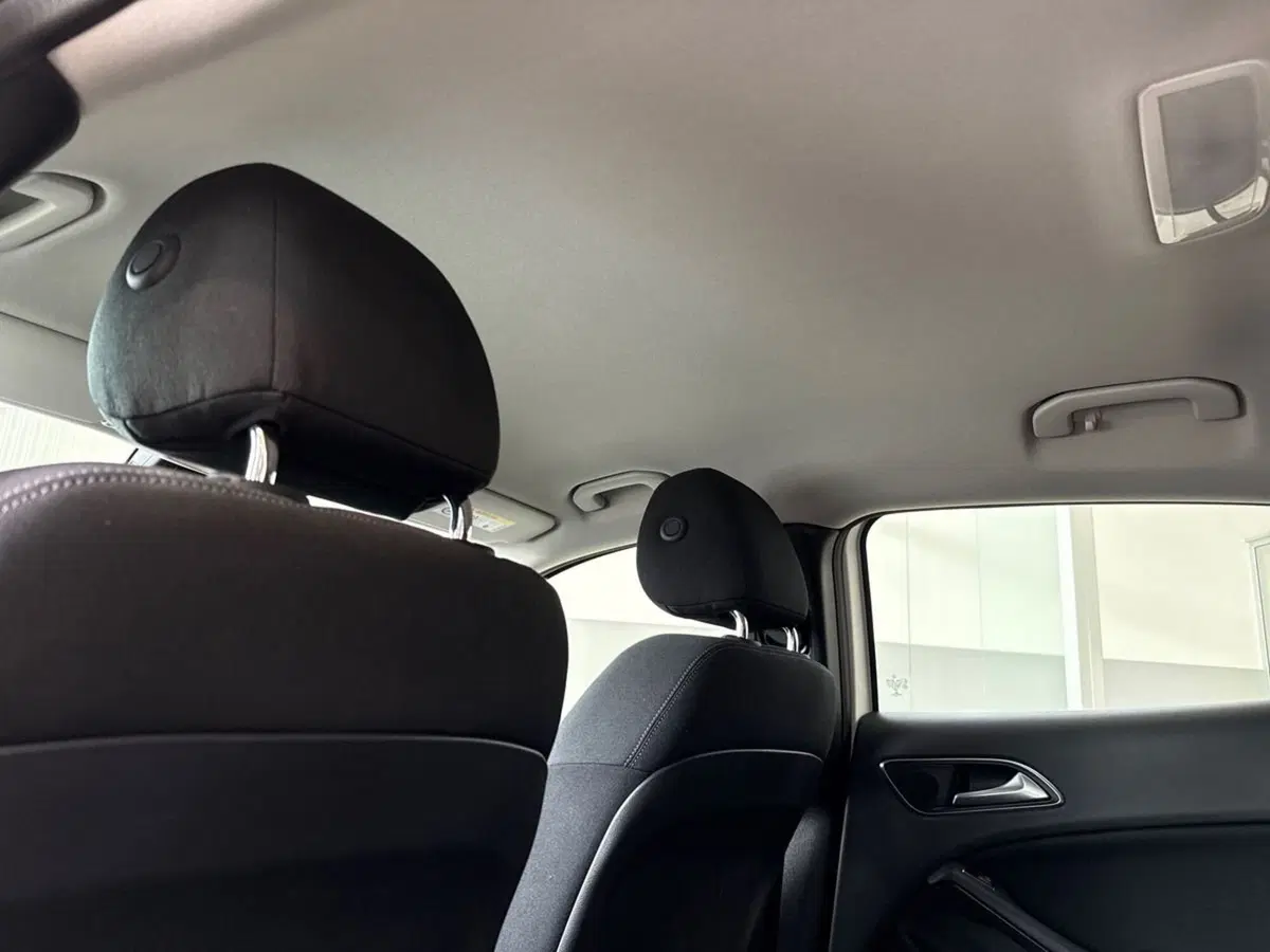 Mercedes-Benz GLA SUV usata a Ancona (18)