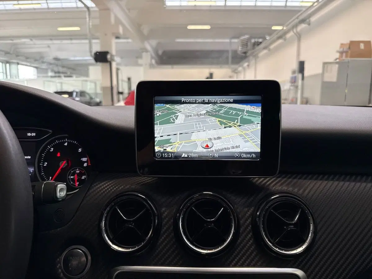 Mercedes-Benz GLA SUV usata a Ancona (19)