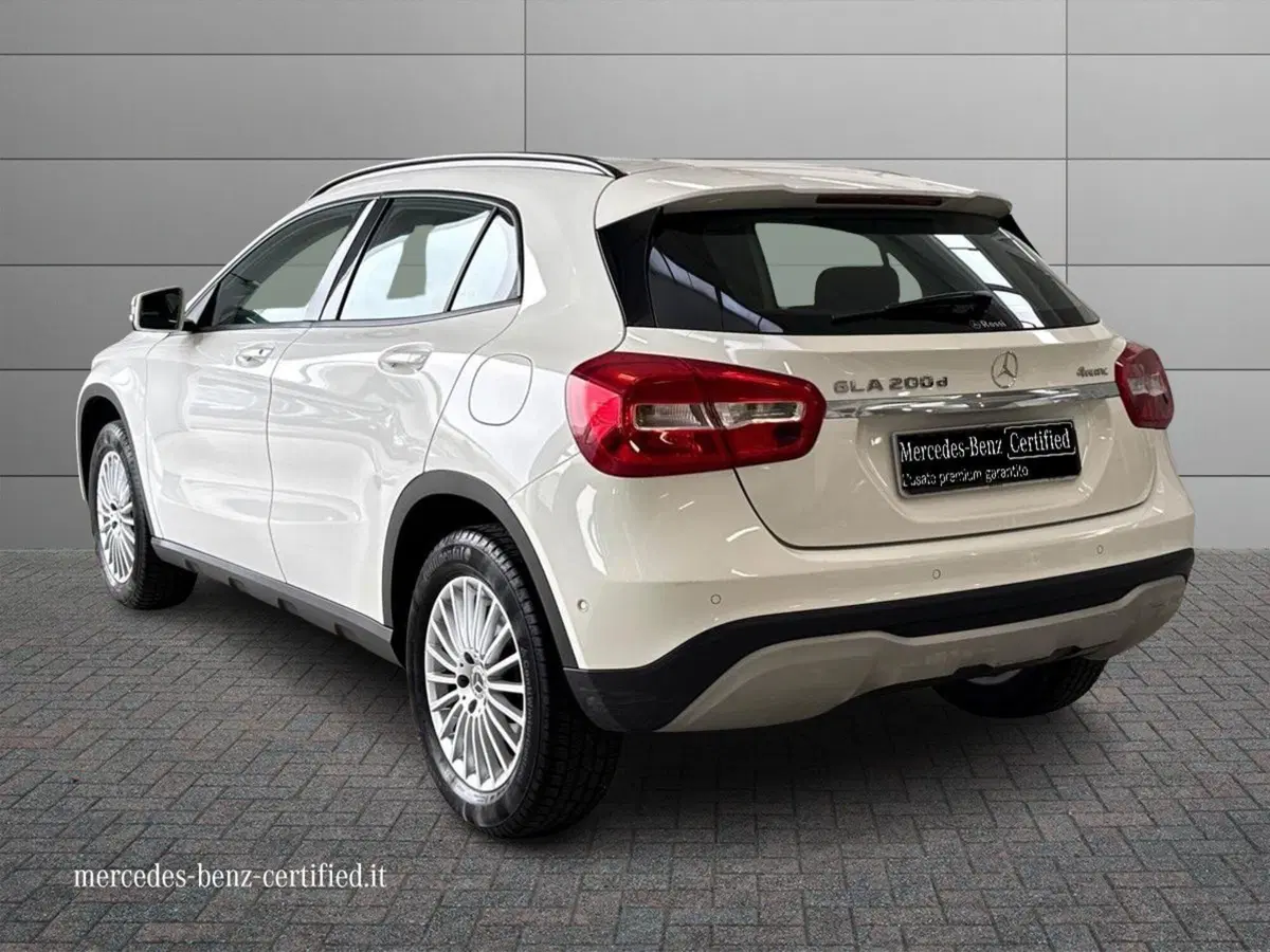 Mercedes-Benz GLA SUV usata a Ancona (3)