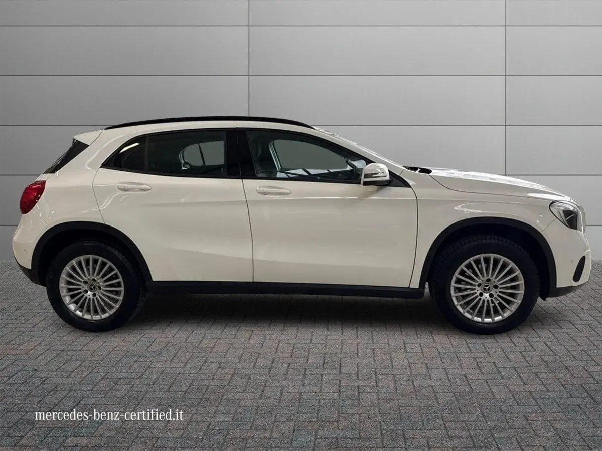 Mercedes-Benz GLA SUV usata a Ancona (5)