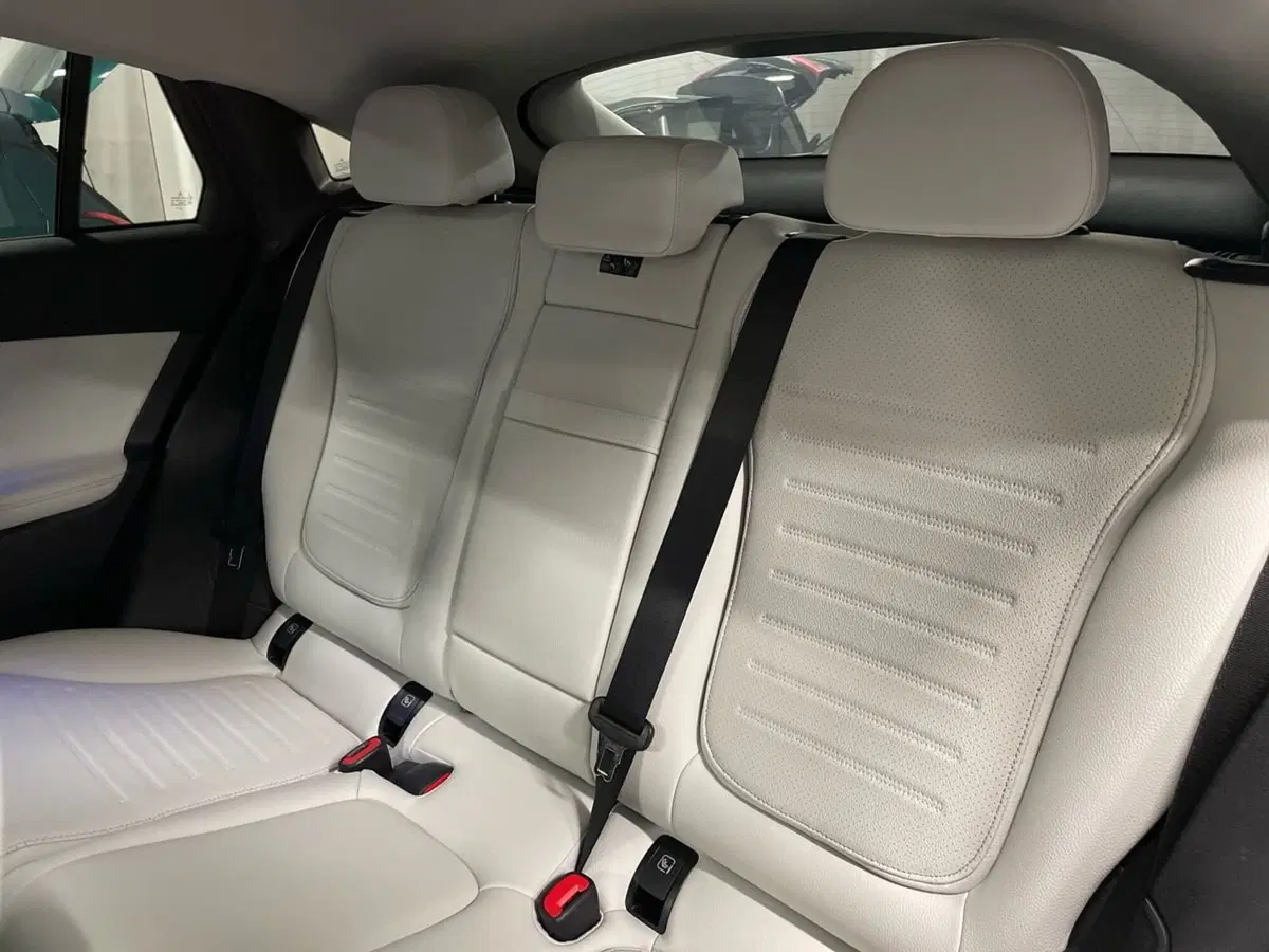 Mercedes-Benz GLC Coupé usata a Macerata (13)