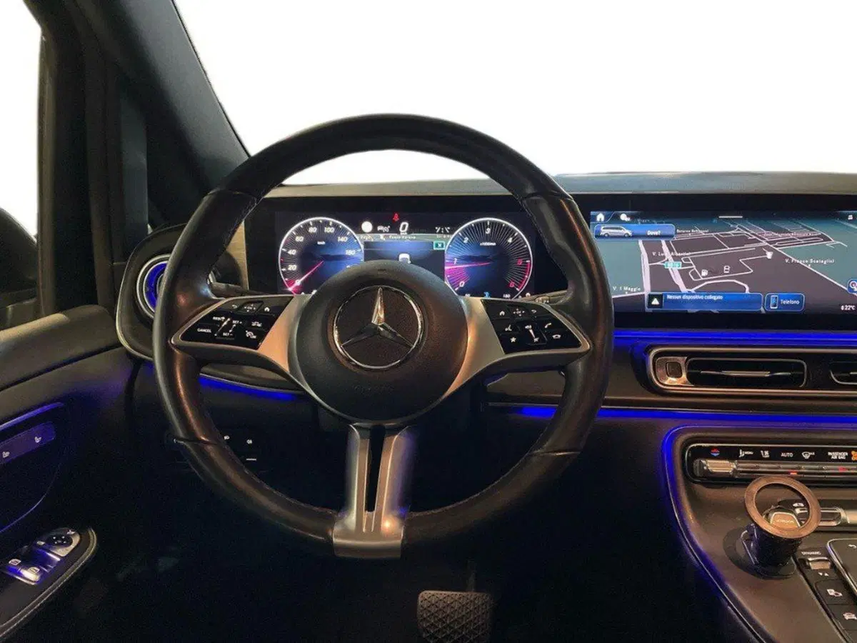 Mercedes-Benz Classe V usata a Ancona (11)