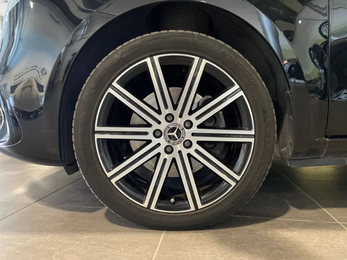 Mercedes-Benz Classe V usata a Ancona (8)