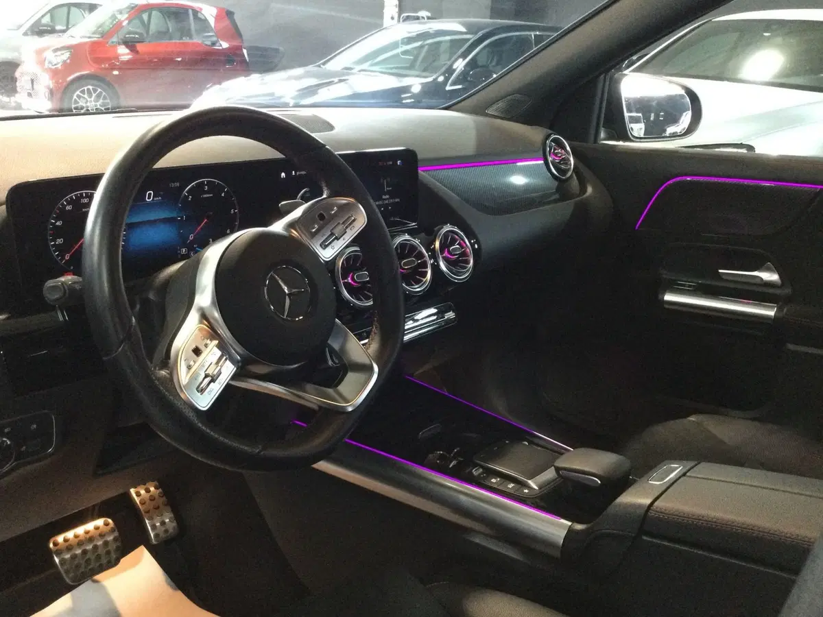 Mercedes-Benz GLA SUV usata a Caserta (10)