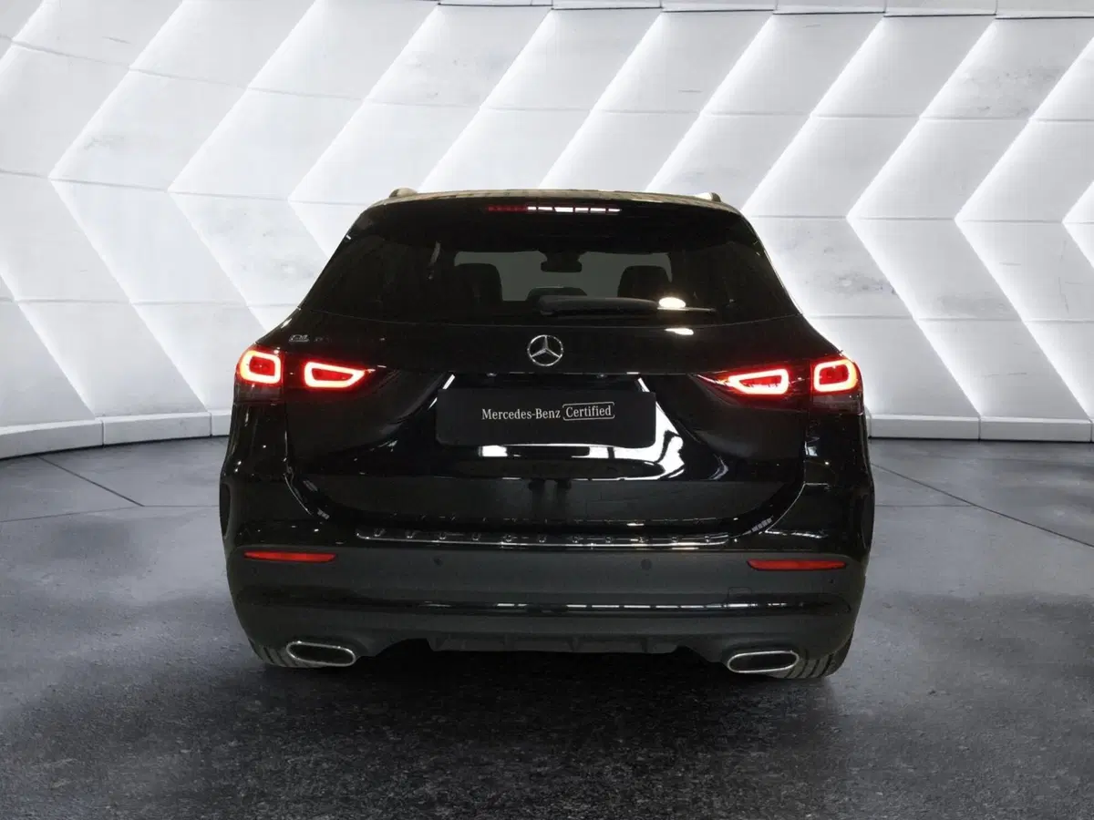 Mercedes-Benz GLA SUV usata a Caserta (5)