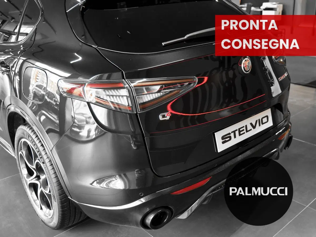 Alfa Romeo Stelvio nuova a Prato (4)