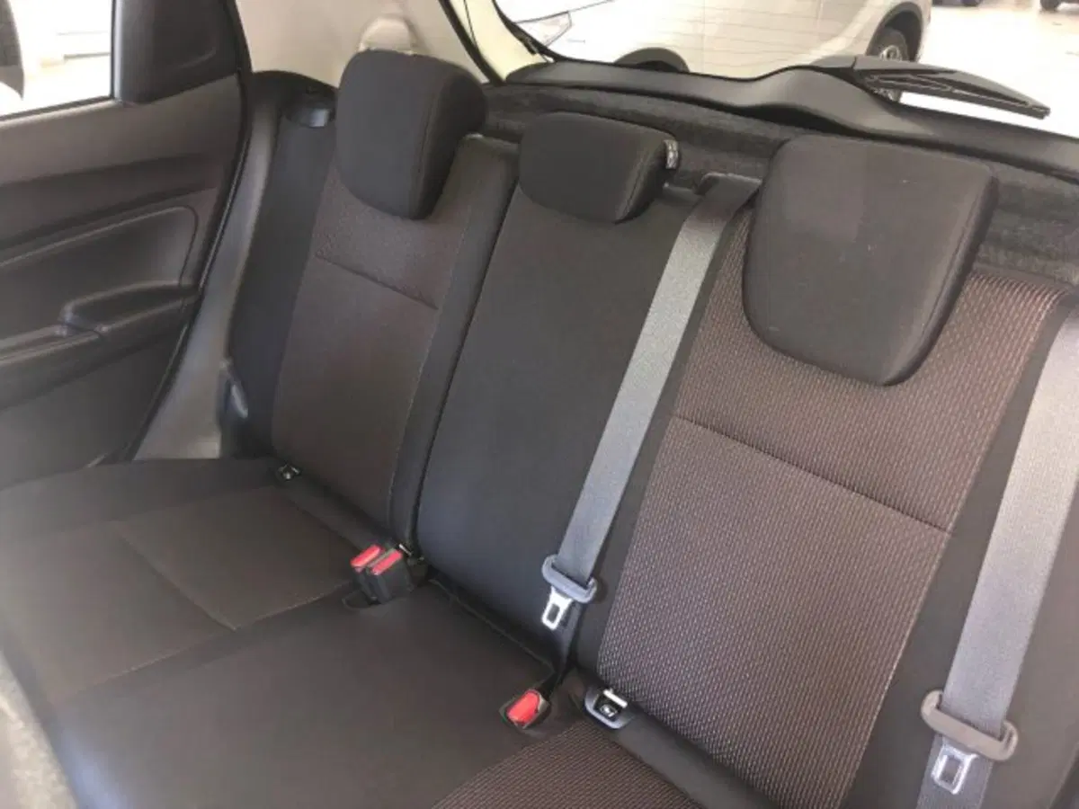 Suzuki Swift usata a Torino (8)
