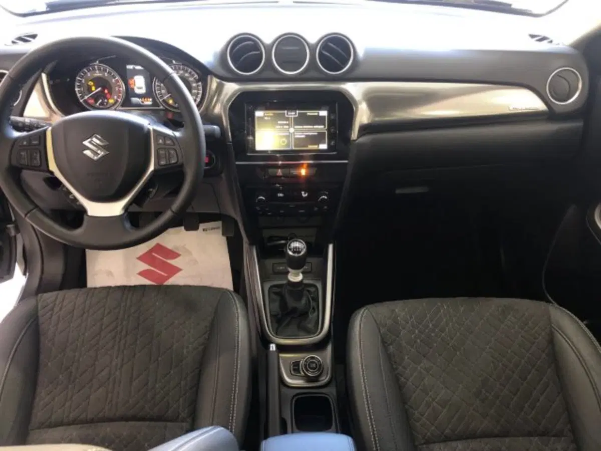Suzuki Vitara usata a Torino (10)