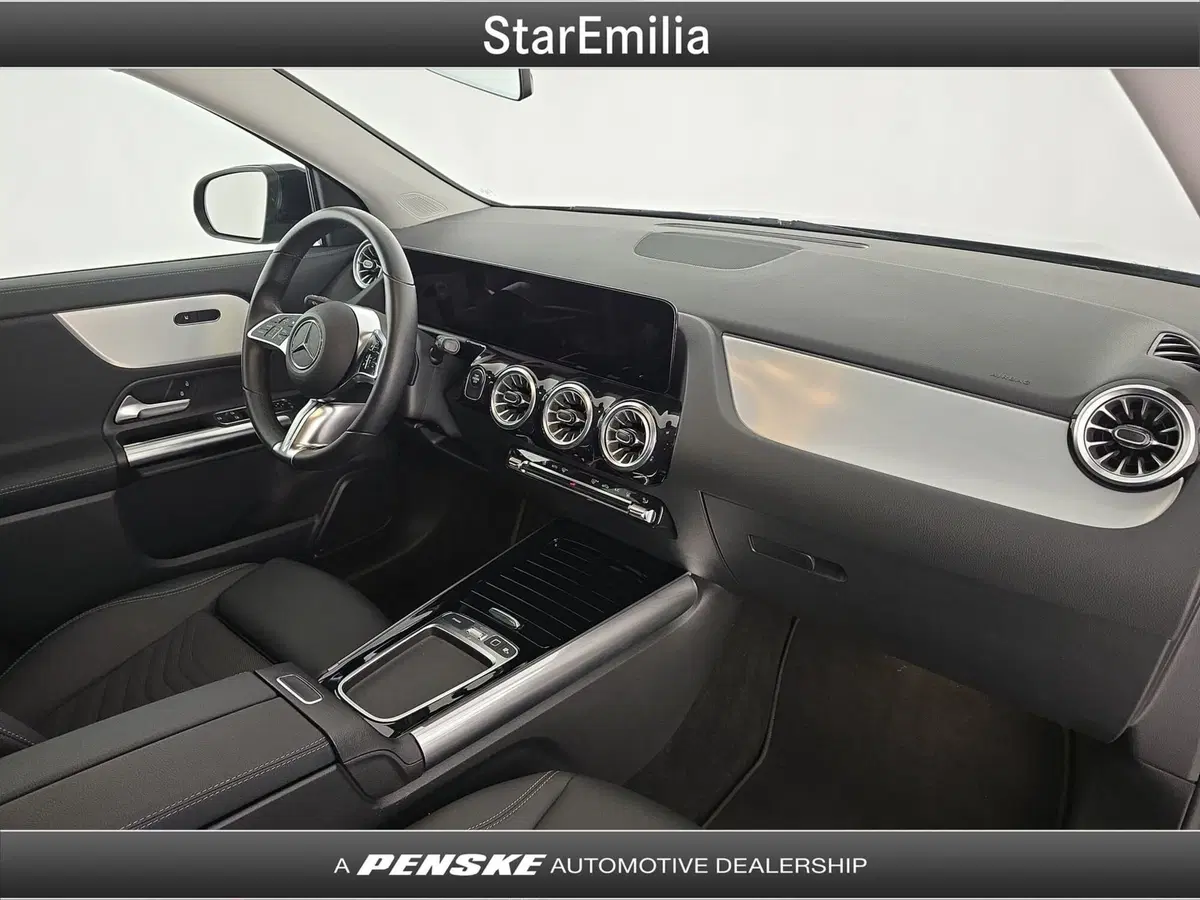 Mercedes-Benz GLA SUV usata a Bologna (16)
