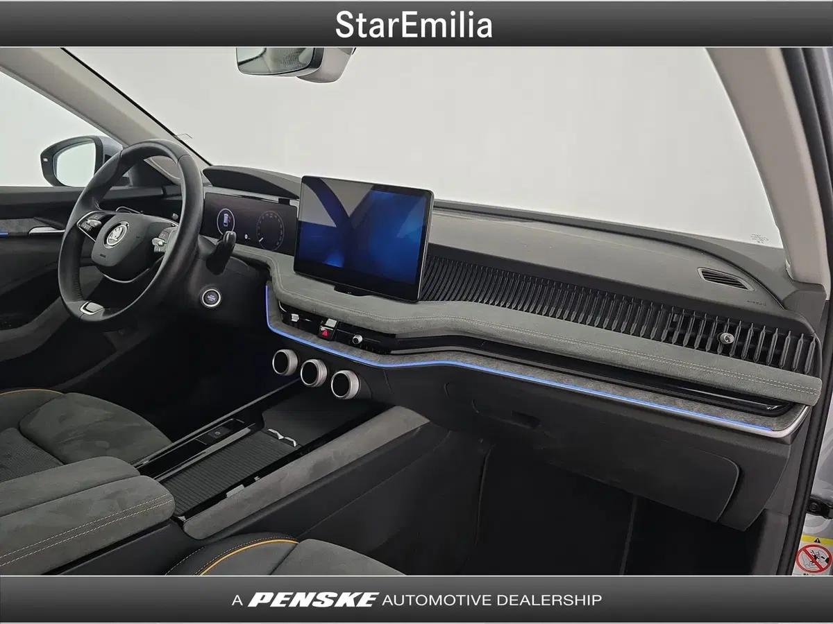 Skoda Superb usata a Bologna (16)