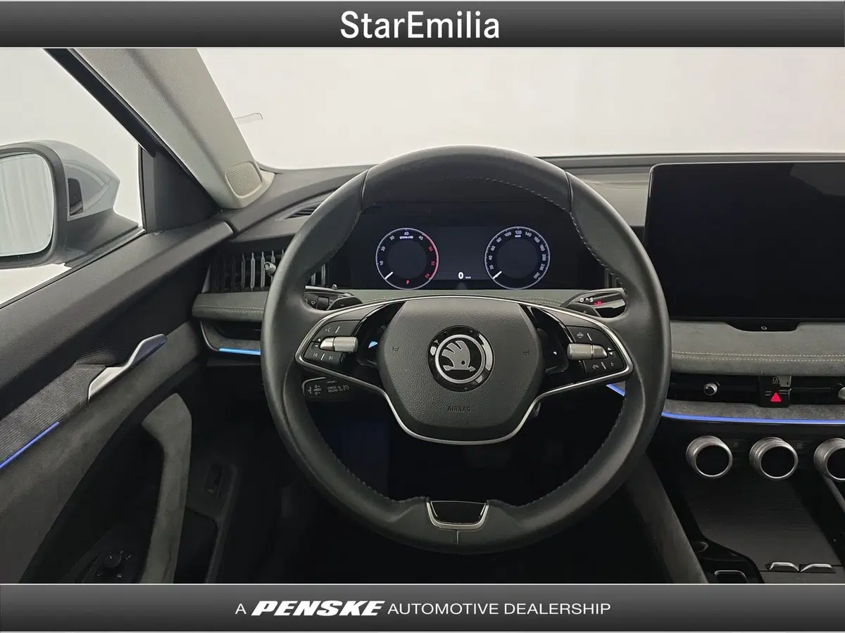 Skoda Superb usata a Bologna (19)