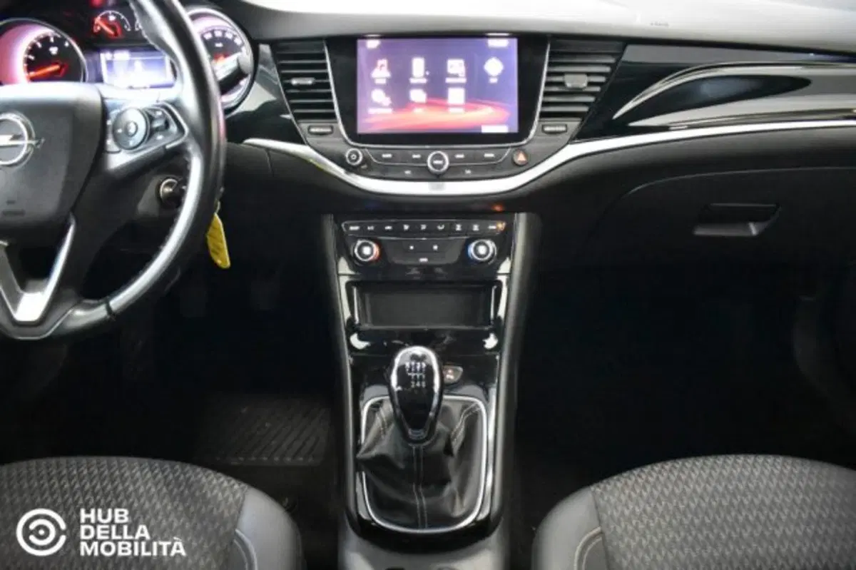 Opel Astra Station Wagon usata a Perugia (11)