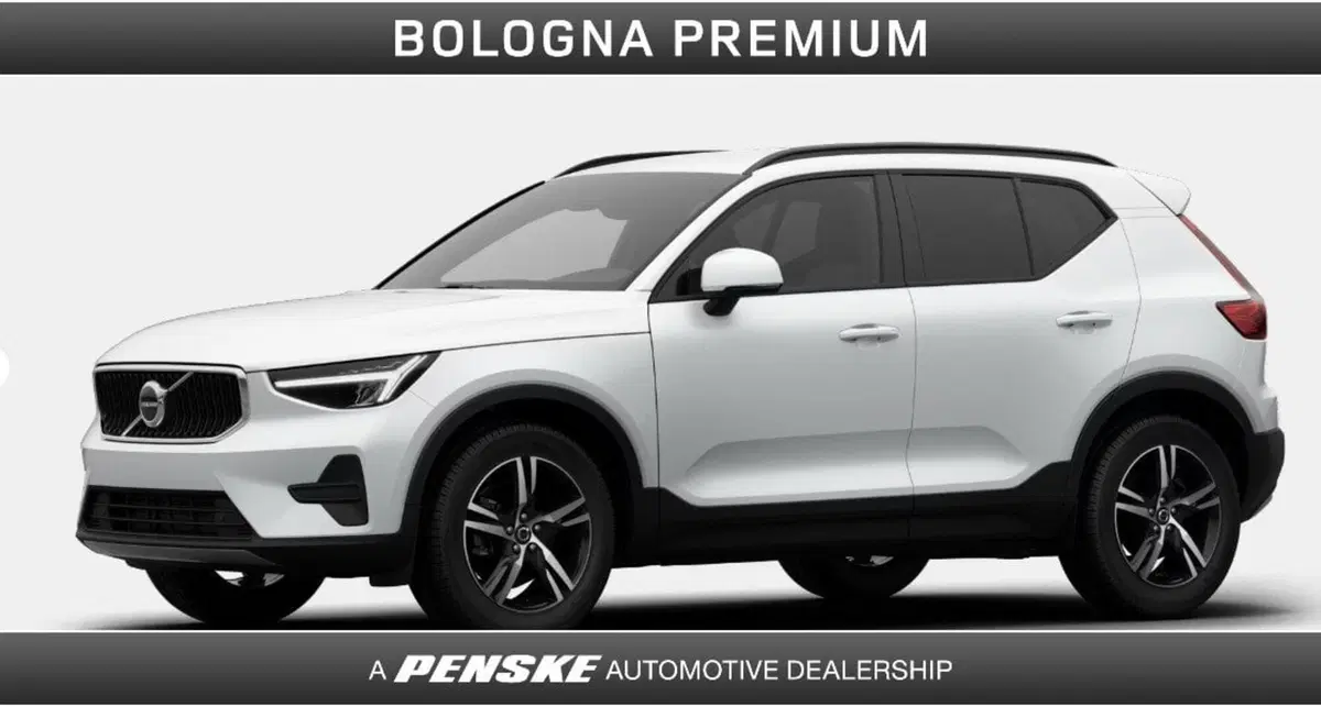 Volvo XC40 nuova a Bologna