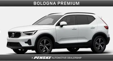 Volvo XC40 2.0 b3 Core auto nuova a Casalecchio di Reno