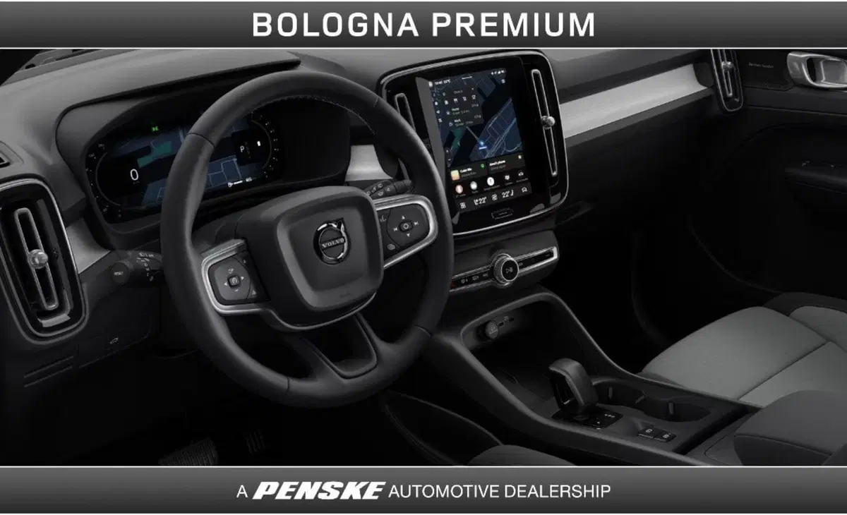 Volvo XC40 nuova a Bologna (5)