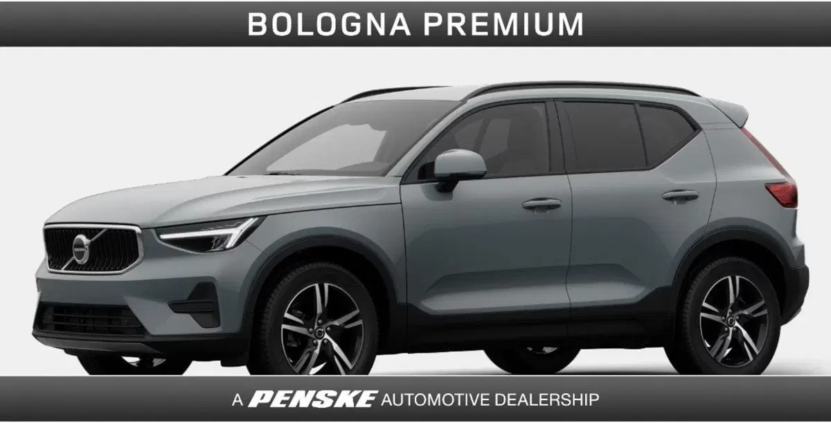 Volvo XC40 nuova a Bologna