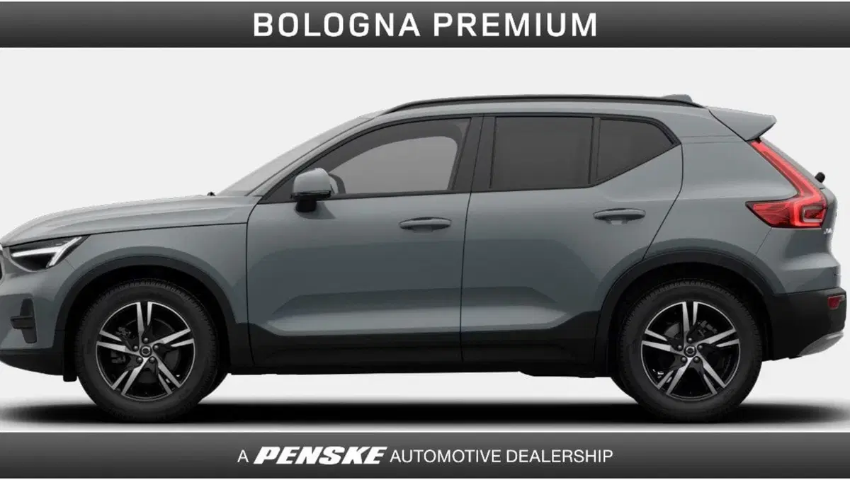 Volvo XC40 nuova a Bologna (2)