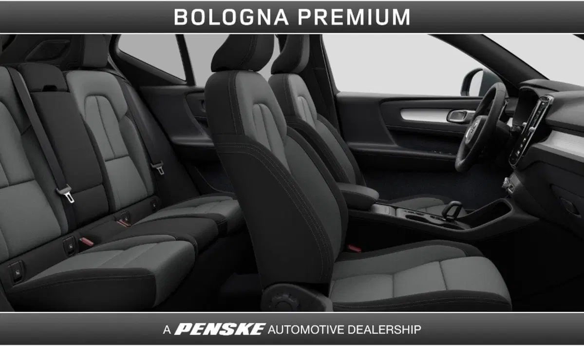 Volvo XC40 nuova a Bologna (5)