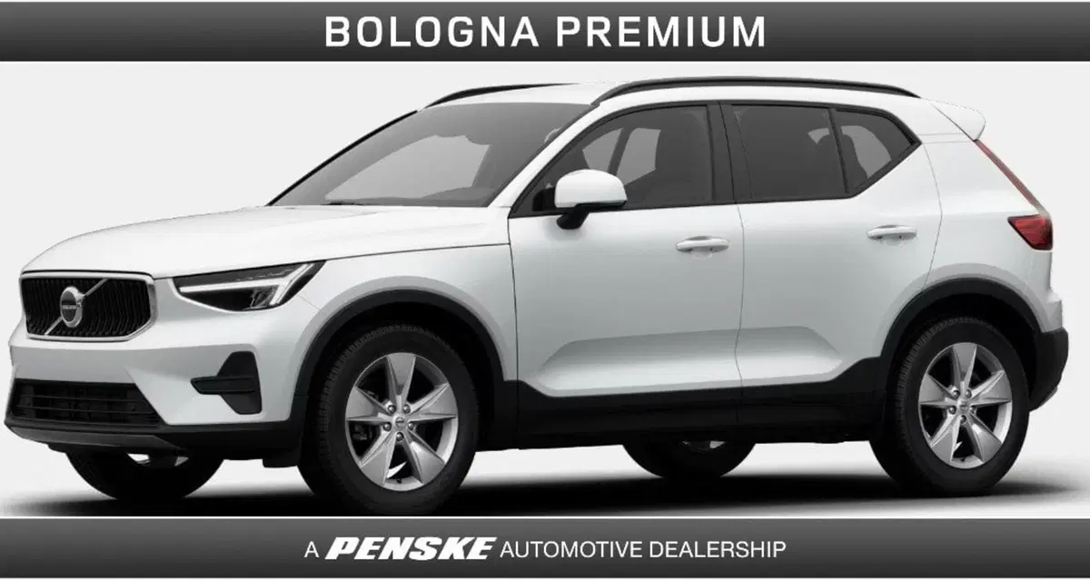 Volvo XC40 nuova a Bologna