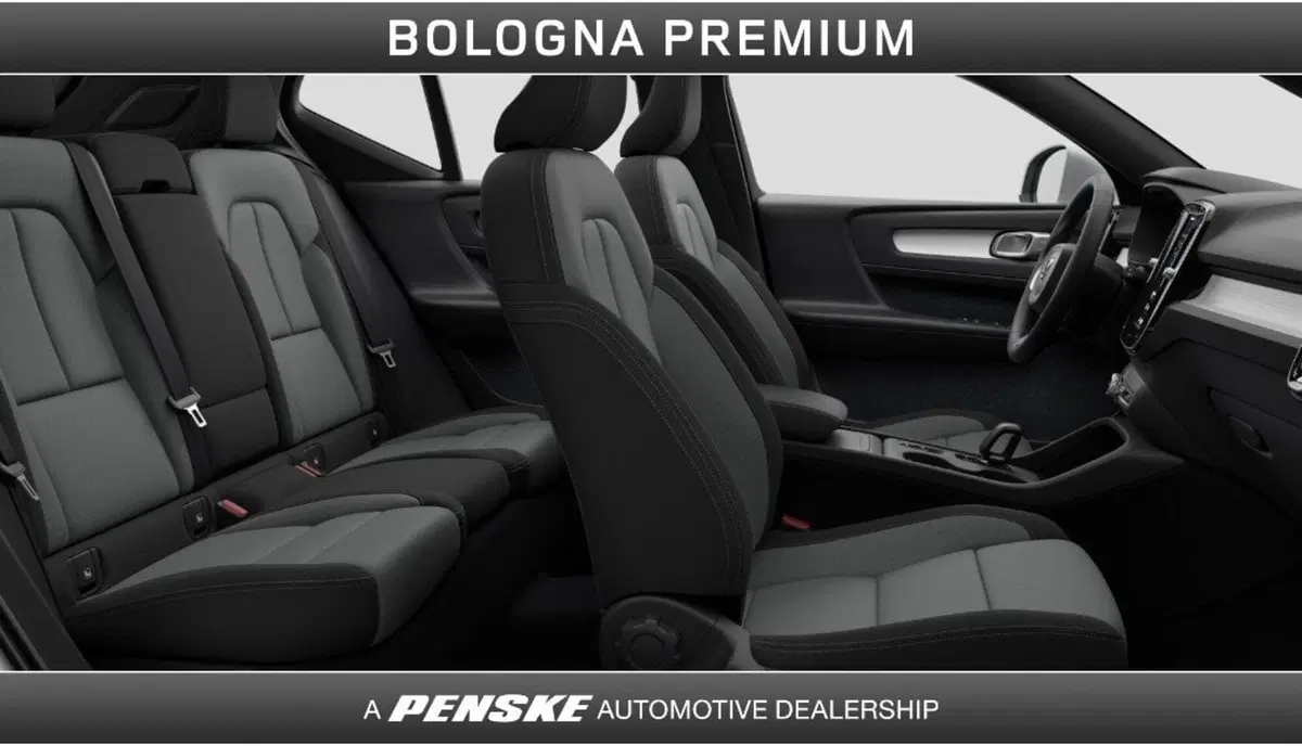Volvo XC40 nuova a Bologna (5)