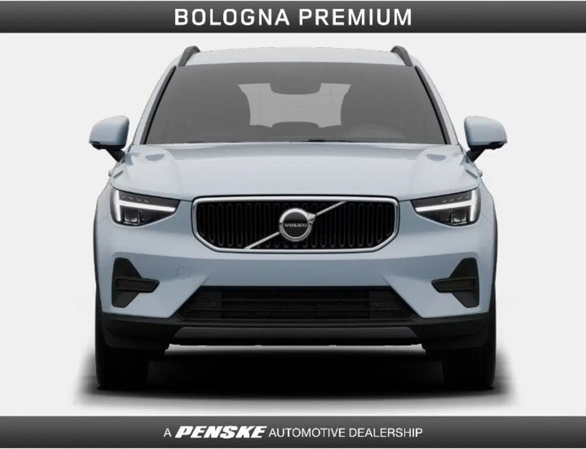 Volvo XC40 nuova a Bologna (3)