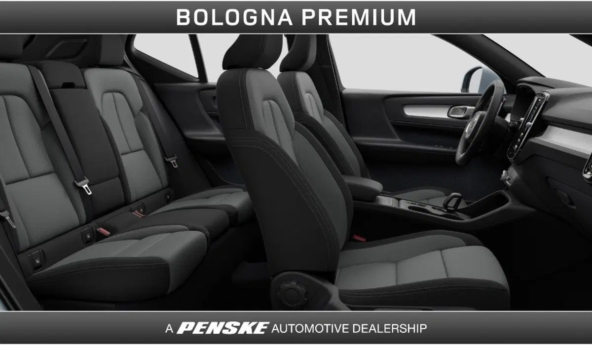 Volvo XC40 nuova a Bologna (5)