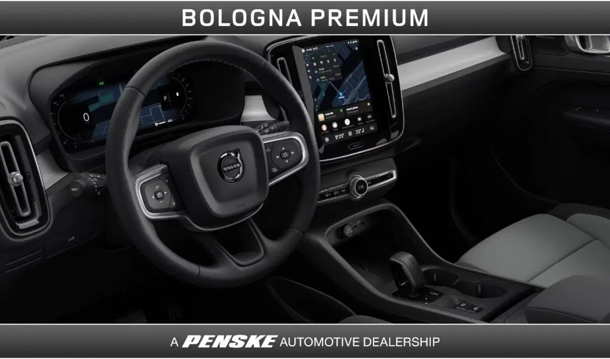 Volvo XC40 nuova a Bologna (4)