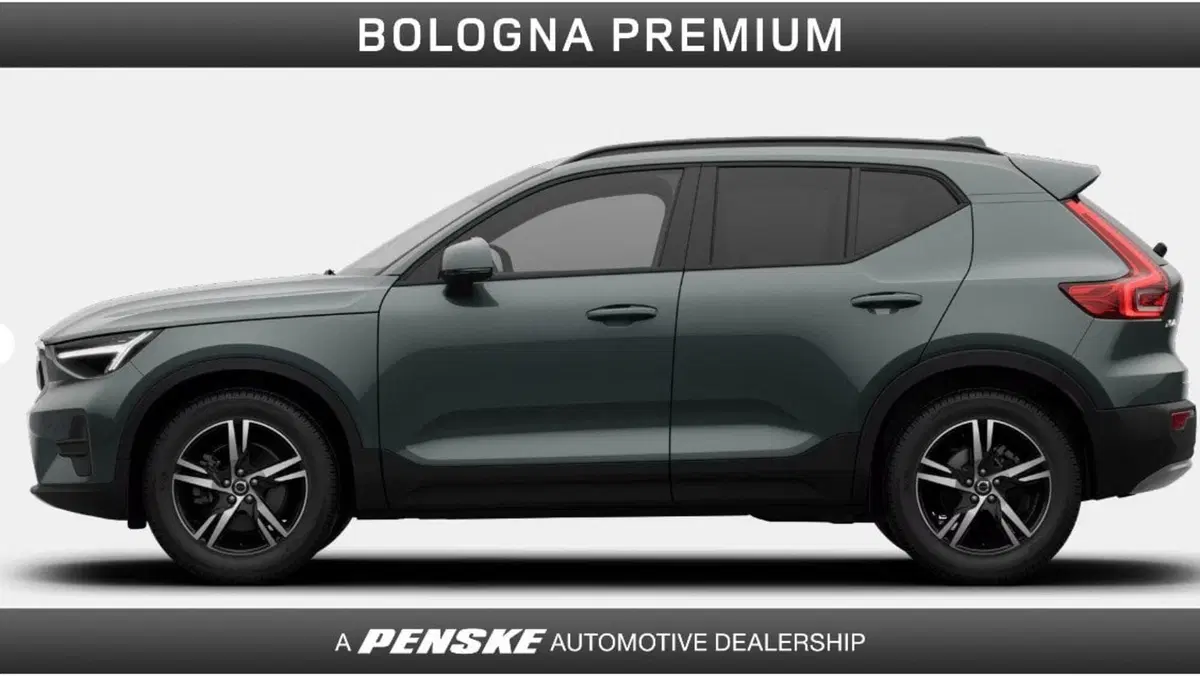 Volvo XC40 nuova a Bologna (2)