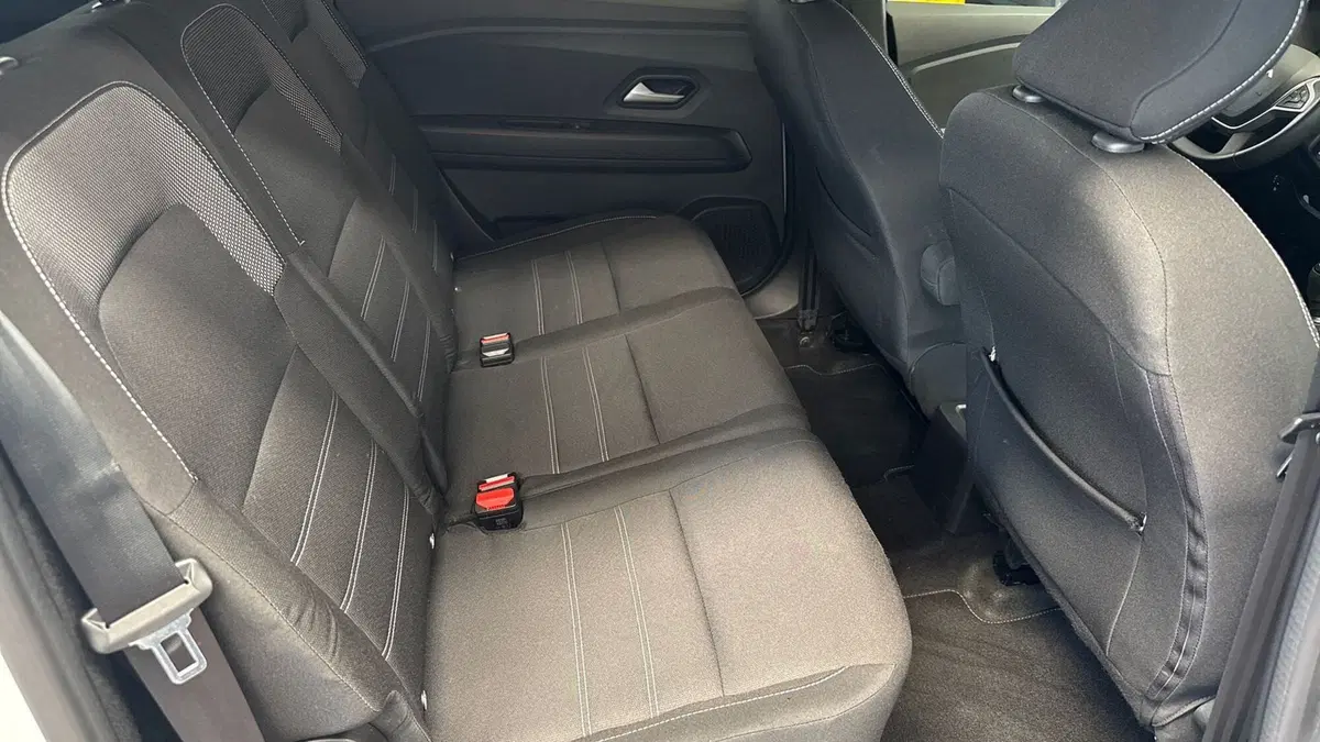 Dacia Jogger usata a Treviso (14)