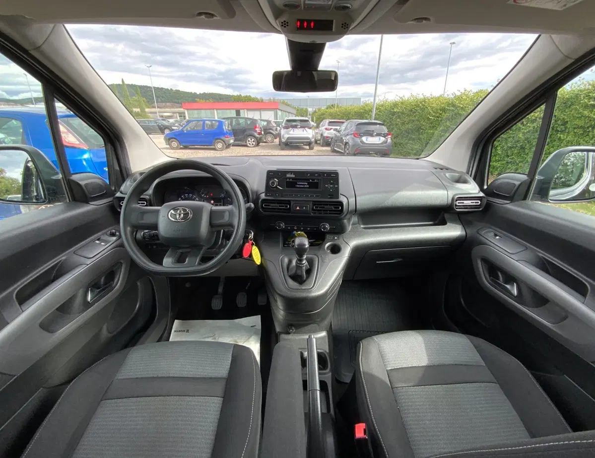 Toyota Proace City Verso usata a Perugia (9)