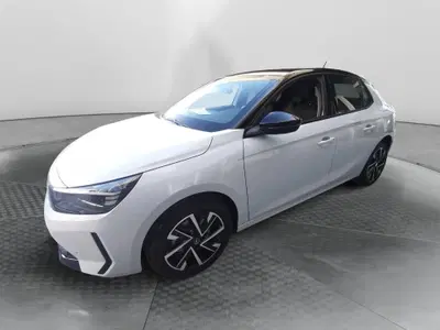 Opel Corsa 1.2 100 CV GS Line nuova a Brindisi