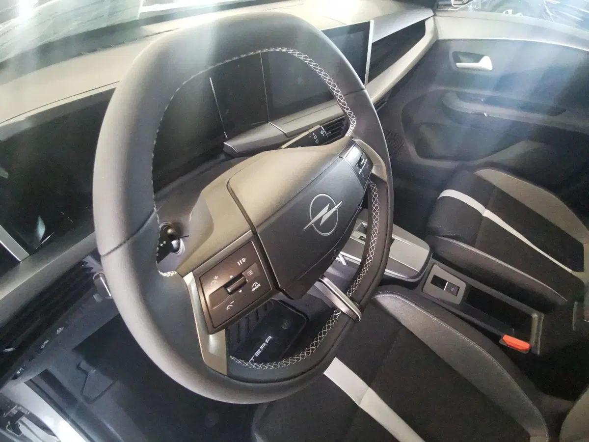 Opel Frontera nuova a Taranto (12)