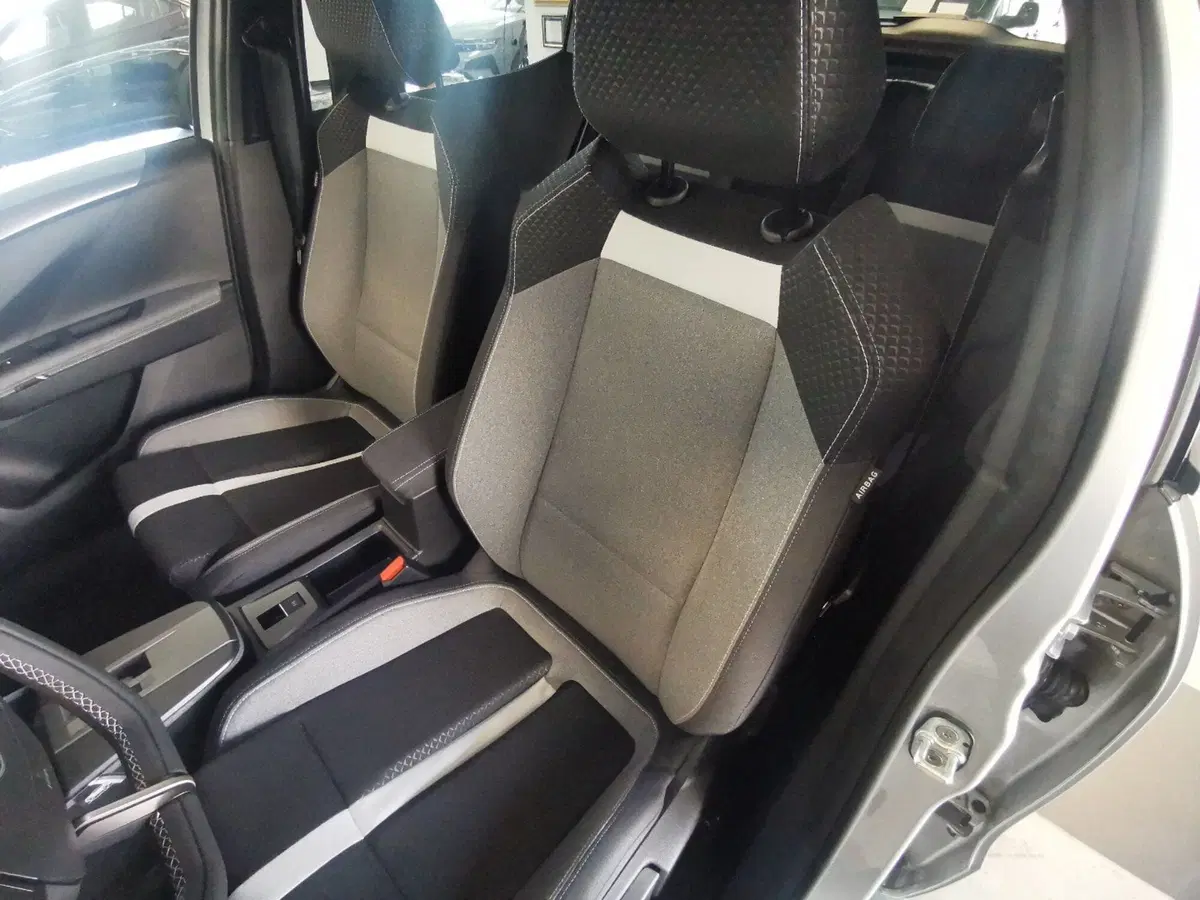 Opel Frontera nuova a Taranto (13)