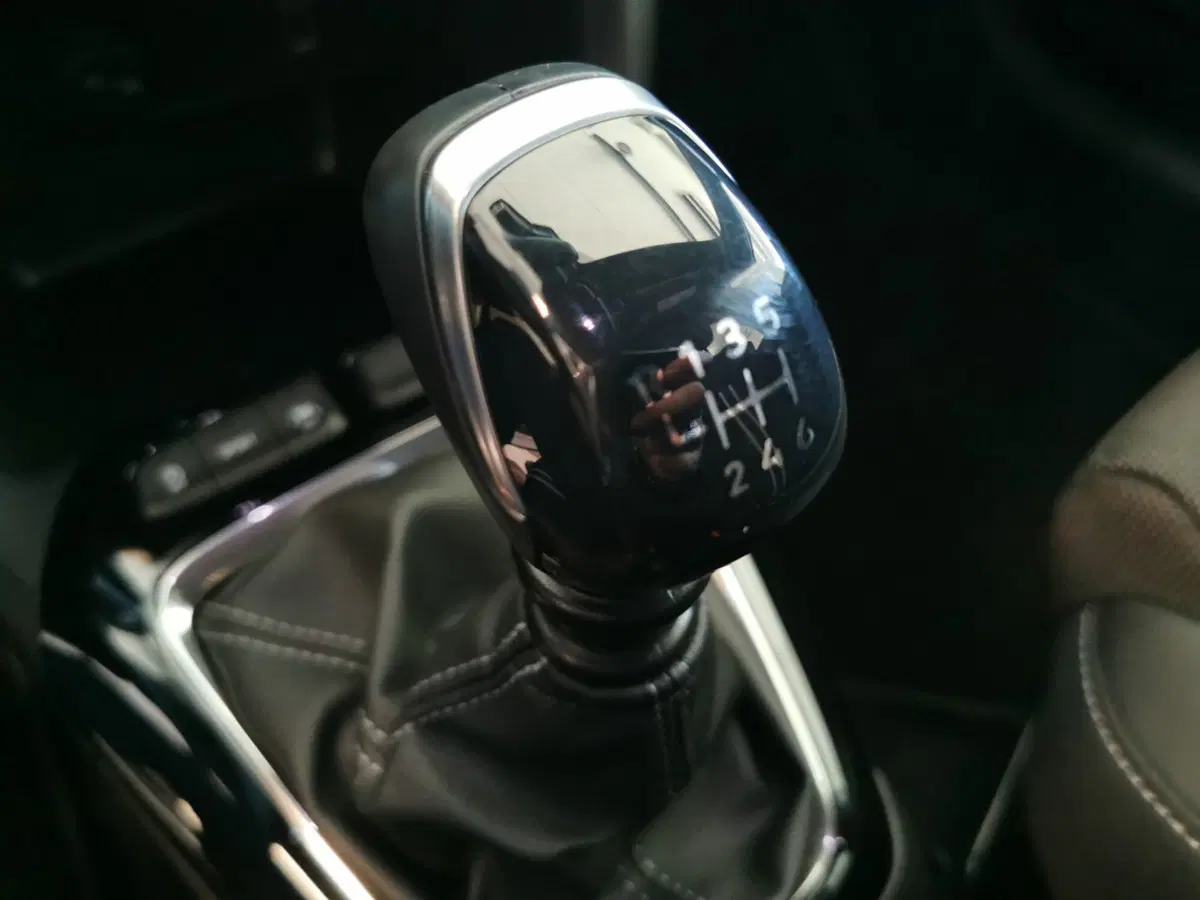 Opel Corsa nuova a Taranto (14)