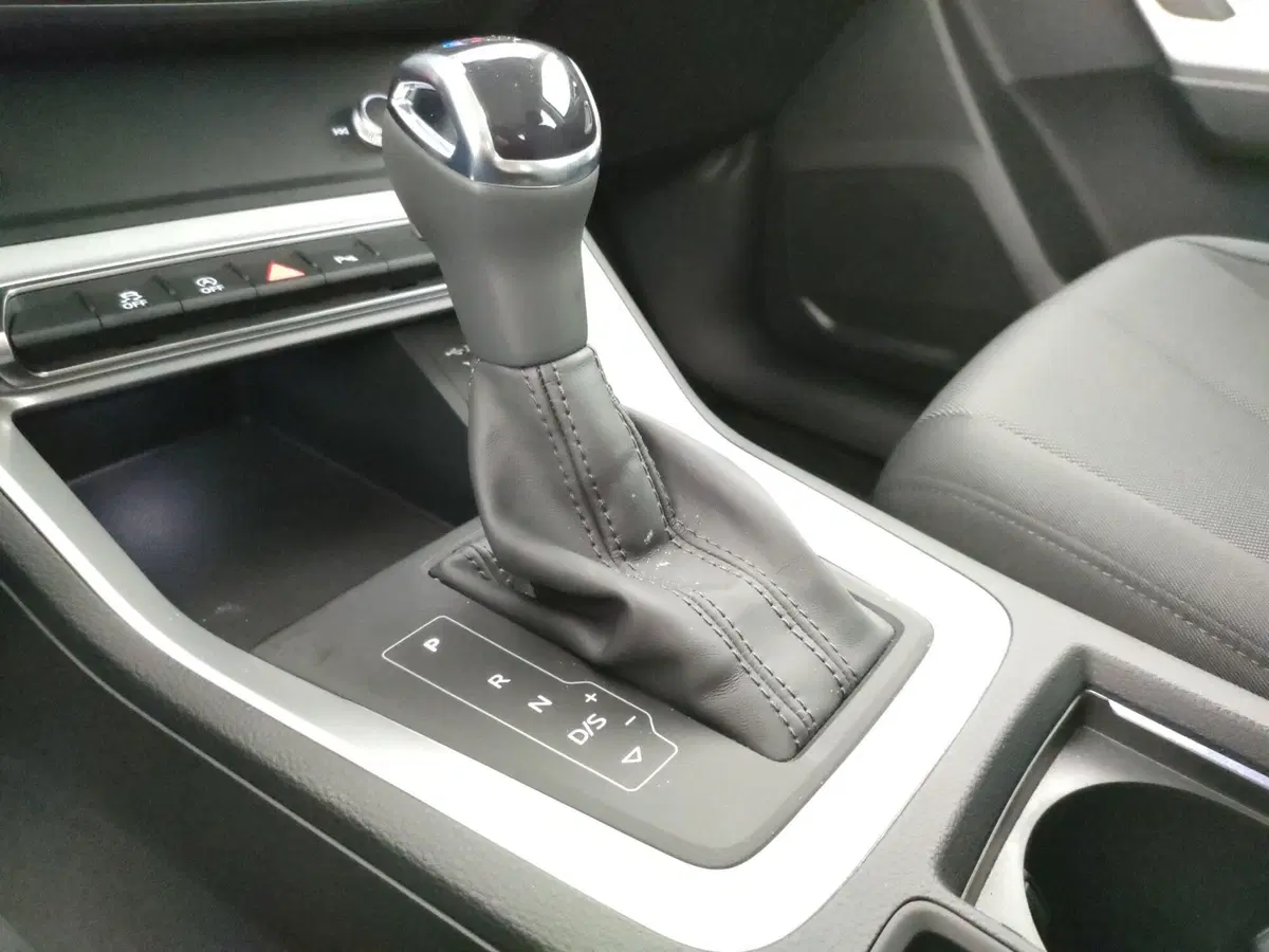 Audi Q3 nuova a Napoli (16)
