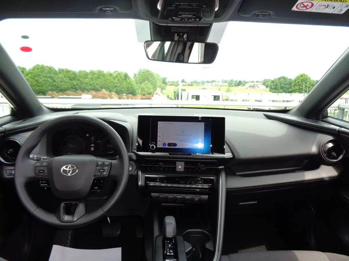 Toyota Toyota C-HR usata a Belluno (11)