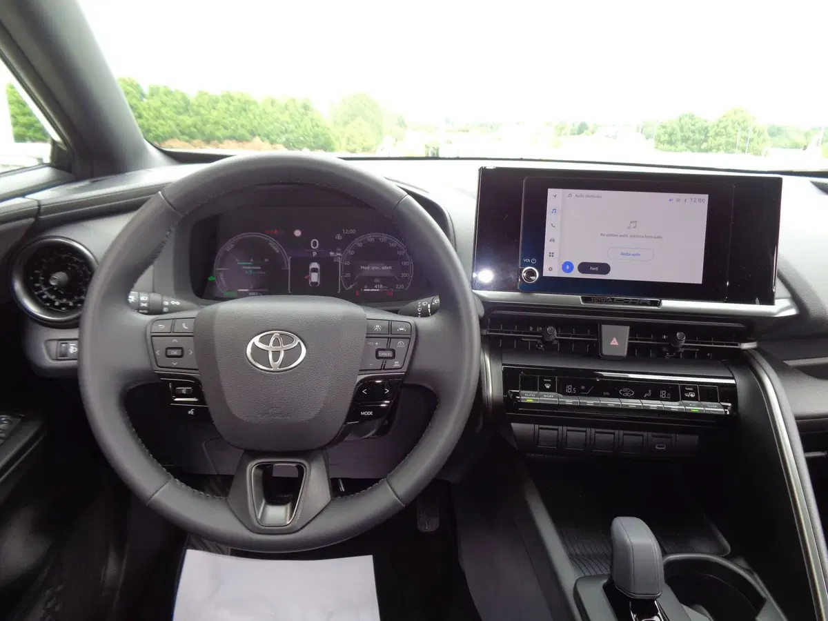 Toyota Toyota C-HR usata a Belluno (12)