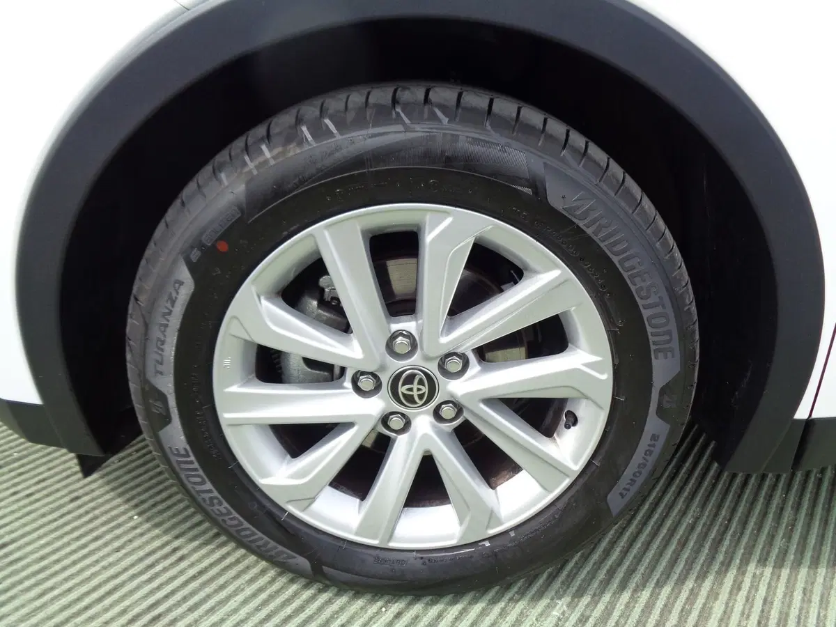 Toyota Toyota C-HR usata a Belluno (6)