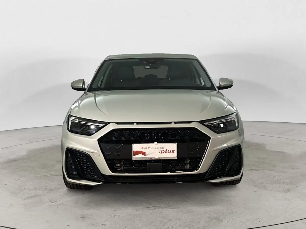 Audi A1 Sportback usata a Napoli (2)