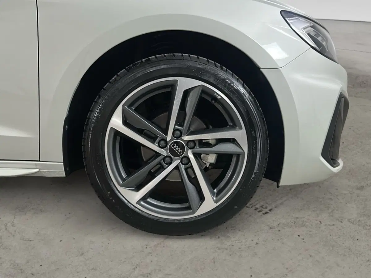 Audi A1 Sportback usata a Napoli (20)
